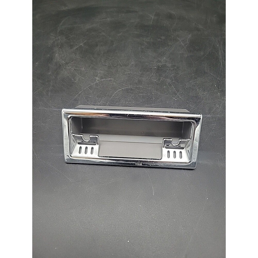 8E0857989 Audi A4 B6 2002.y 1.9 TDI Avant Ashtray 8E0 857 989